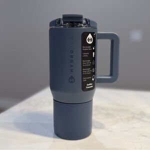 Hydrojug CASCADE 20 oz Coffee Traveler Mug new blue core color NWT